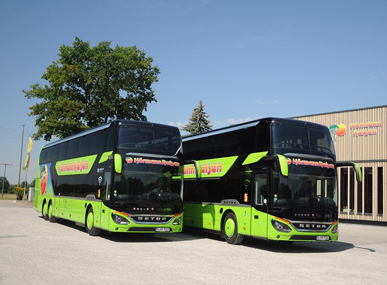 Reisebusse punkten beim Klimaschutz.