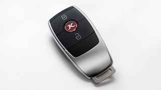 Keyless start with immobiliser.